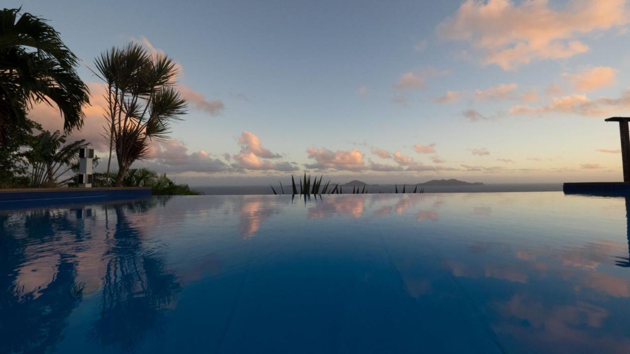 Villa Cajou Chambres D'Hotes Chez L'Habitant Et Zanzibar Cottage Труа-Ривьер Экстерьер фото